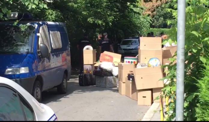 Dođite na humanitarnu žurku da pomognemo izbačenim porodicama
