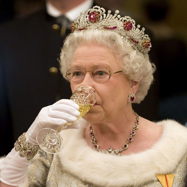 15 činjenica koje sigurno niste znali o kraljici Elizabeti