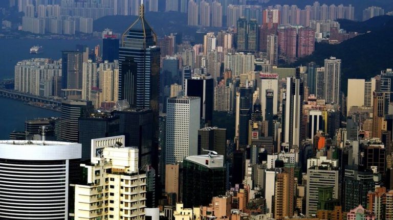 Sa Kineskinjom o Hong Kongu: Jedan sasvim običan dan uz feng šui i tai či