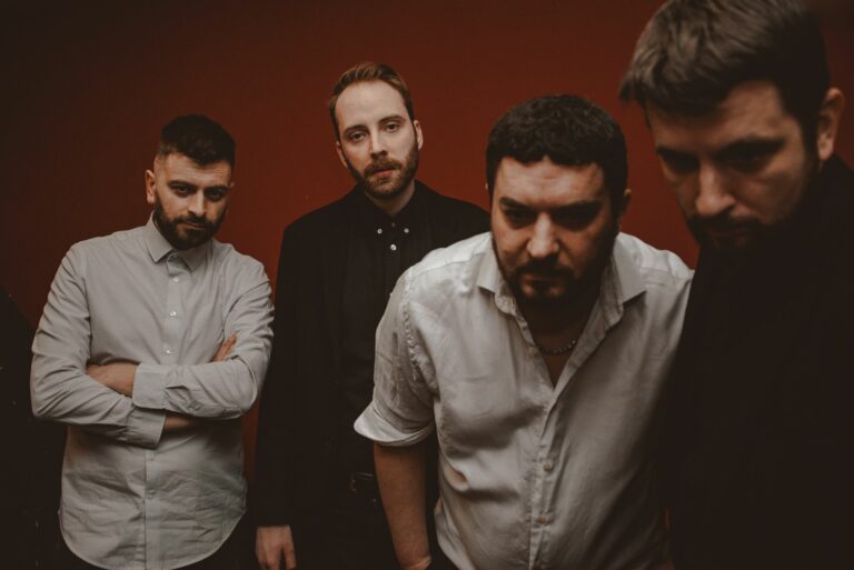 „Ima li od jutros nešto novo?“ – novi album Nemog pesnika donosi jasnije i bučnije odgovore